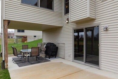 5355 Friendship Dr, Davenport, IA 52804 - photo 4