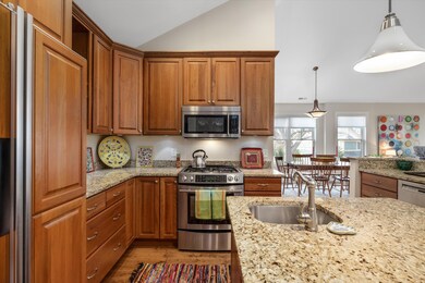639 N 4th Ave- Kitchen