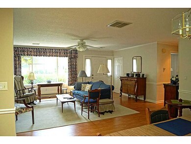 381 Chatham Cir, Warwick, RI 02886 - photo 2