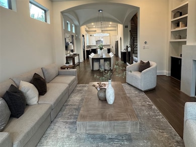 1902 W 25th St, Houston, TX 77008 - photo 3