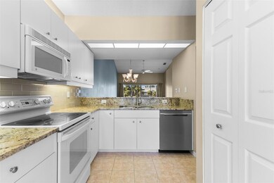 414 Laurel Lake Dr unit 203, Venice, FL 34292 - photo 6