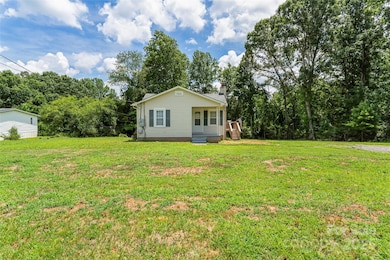 1837 Zion Rd, Morganton, NC 28655 - photo 2
