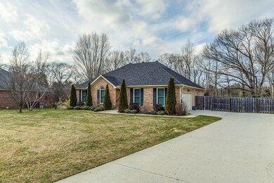 256 Greenbriar Cir, Manchester, TN 37355 - photo 3