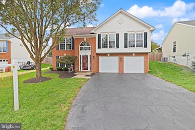 9305 Shannon St, Manassas Park, VA 20111 - photo 2