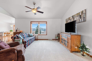 1394 Olde Apple Ln, Oshkosh, WI 54904 - photo 5