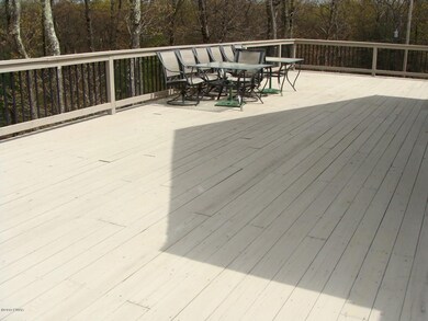 101 Brians Head Ln, Tafton, PA 18464 - photo 4