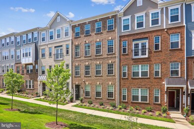 2739 Duvall Ridge Rd unit 520, Hyattsville, MD 20785 - photo 4