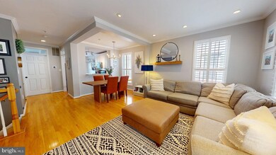 725 Massey Ln unit A, Alexandria, VA 22314 - photo 4