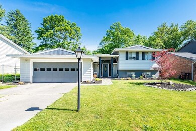 2049 Camelot Rd, Ann Arbor, MI 48104 - photo 4