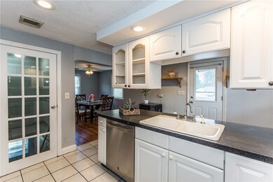 Kitchen with double sink