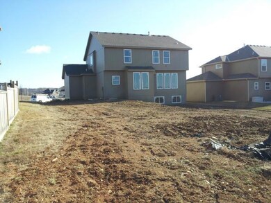 5934 Theden St, Shawnee, KS 66218 - photo 2