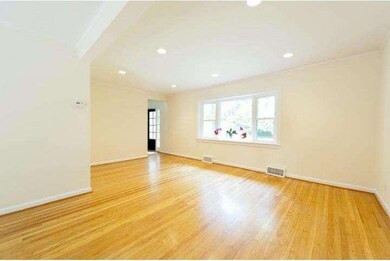 125 Locust Grove Rd, Bryn Mawr, PA 19010 - photo 5