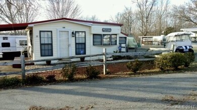 102 Cardinal Ave, Troy, NC 27371 - photo 2