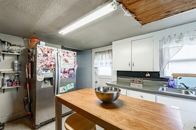 9305 Exeter St, Houston, TX 77093 - photo 7