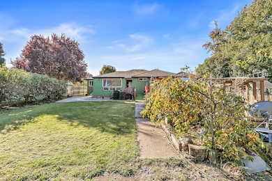 1841 Cascadia Cir, Medford, OR 97504 - photo 6