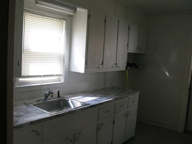 697 2nd Ave, Berlin, NH 03570 - photo 5