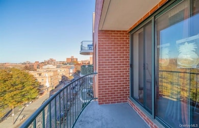 136-16 35th Ave unit 7C, Flushing, NY 11354 - photo 3