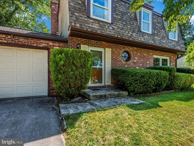 7081 Macbeth Way, Sykesville, MD 21784 - photo 3