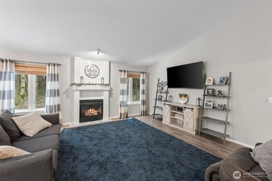 21722 E Terra Ln SE, Yelm, WA 98597 - photo 6