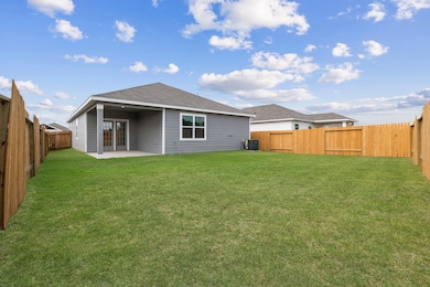 15885 Berry Hill Dr, Conroe, TX 77303 - photo 2