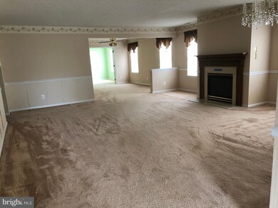 7 Autumn Ln, Sewell, NJ 08080 - photo 4