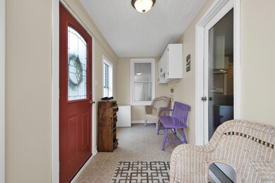 46 Newton St Portland ME 04103-large-005
