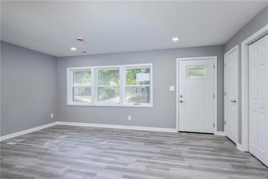 208 Mockingbird Dr, Jeffersonville, IN 47130 - photo 6