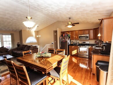 1 Teddy Ct, West Warwick, RI 02893 - photo 7