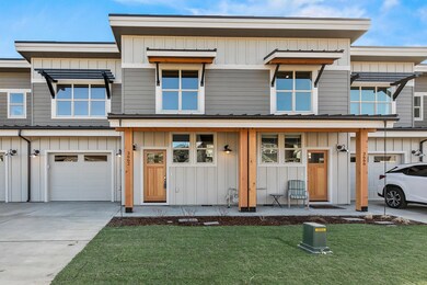 3650 SW Badger Ave, Redmond, OR 97756 - photo 2