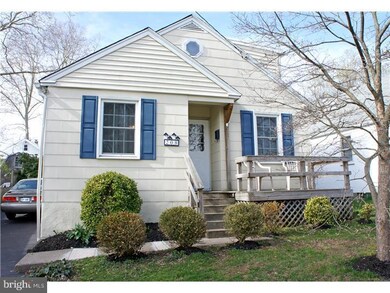 208 Cedar Rd, Wallingford, PA 19086 - photo 2