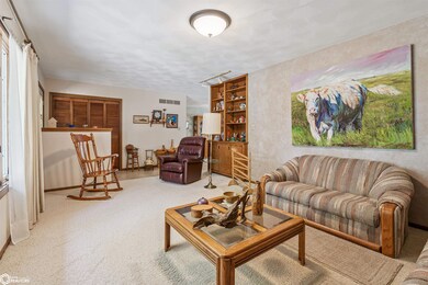 1467 Kentucky Ave, Winfield, IA 52659 - photo 4