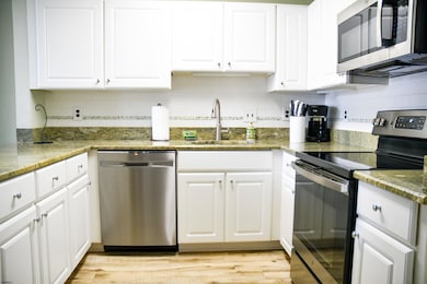 858 E 7th St unit 5, Ocean City, NJ 08226 - photo 2