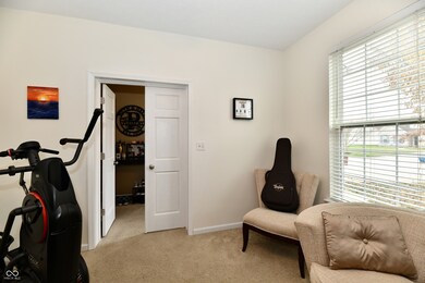 5862 Columbia Cir, Greenwood, IN 46142 - photo 7