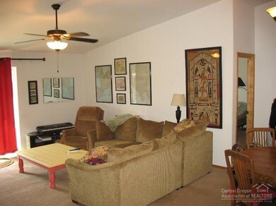 1986 NW Joshua Tree Ct, Redmond, OR 97756 - photo 5