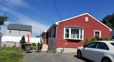 88 Agnes St, Springfield, MA 01118 - photo 3