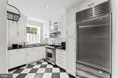 1604 32nd St NW, Washington, DC 20007 - photo 3