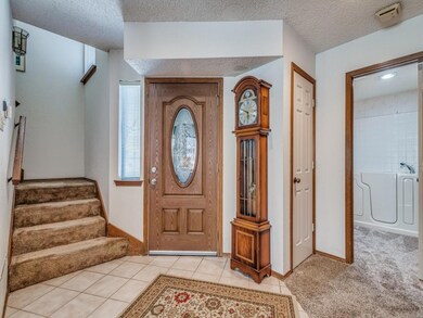 69 Morrow Dr, Bedford, TX 76021 - photo 3