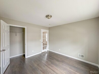 5 Christopher St, Carteret, NJ 07008 - photo 6