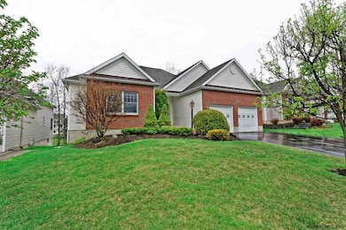 25 Conway Cir, Albany, NY 12211 - photo 2