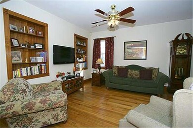 223 Greenwood Ave, Gloucester City, NJ 08030 - photo 4