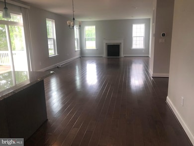 2367 Bunker Hill Ct, Prince Frederick, MD 20678 - photo 3