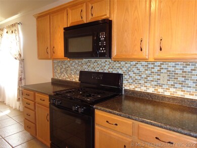 unlisted-address, Broken Arrow, OK 74014 - photo 7