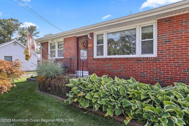 845 Ridge Rd, Keyport, NJ 07735 - photo 4