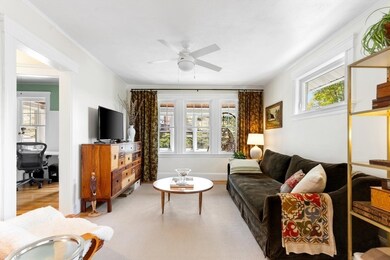 52 Hemlock St unit 52, Arlington, MA 02474 - photo 2