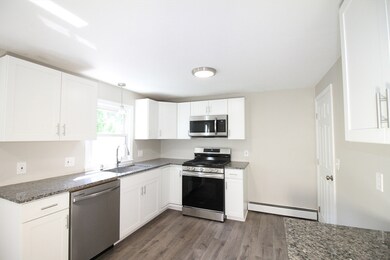 25 Roberts Pond Ln, Chicopee, MA 01020 - photo 3