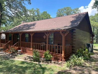 105 Santee Dr, Gainesville, TX 76240 - photo 2