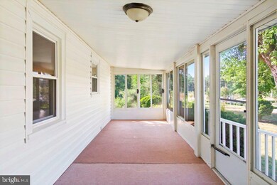 29 Woodstock Ln, Stafford, VA 22554 - photo 3