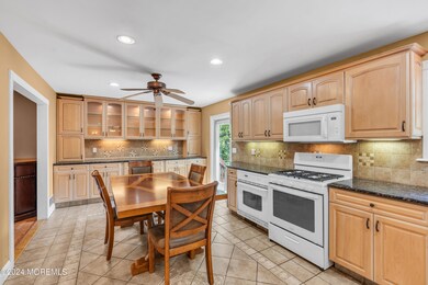 27 Paul Ave, Eatontown, NJ 07724 - photo 5