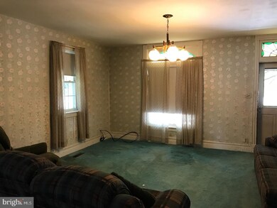 147 E Spring St, Bechtelsville, PA 19505 - photo 5