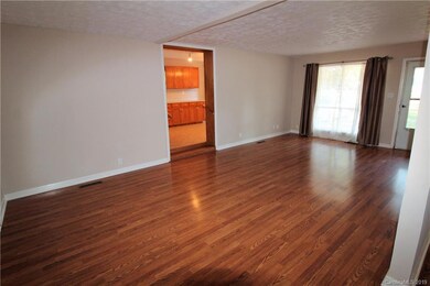 505 Flatrock St unit 311, Clover, SC 29710 - photo 4